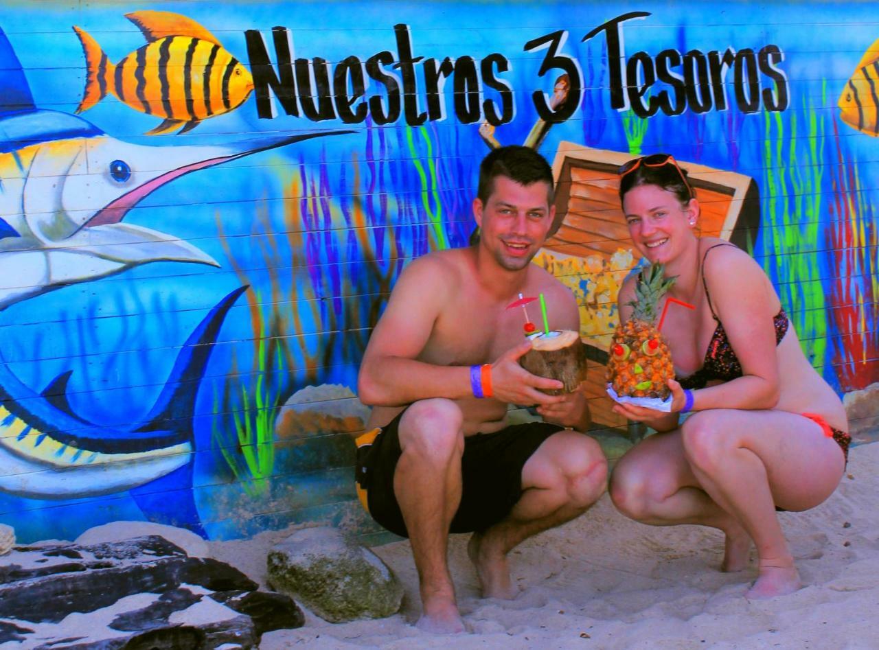 Cano de Loro Nuestros Tres Tesoros酒店 外观 照片